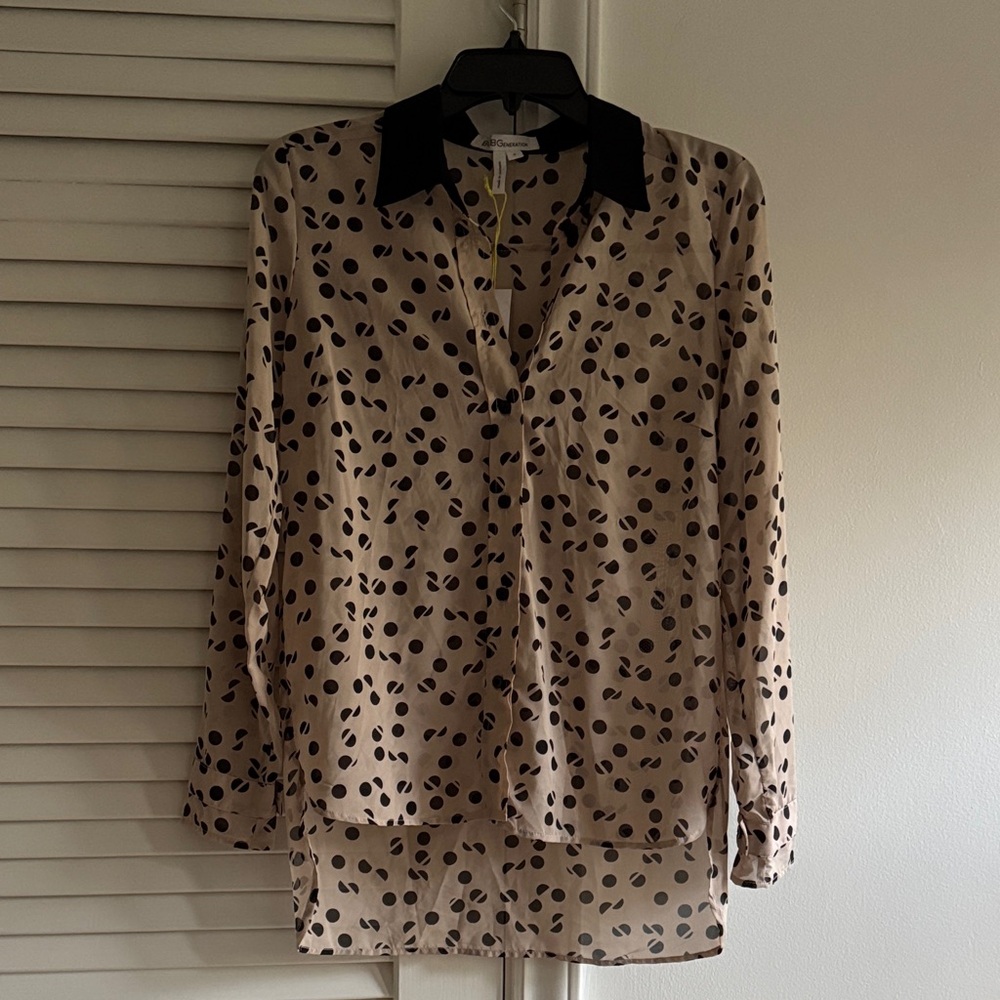 BCBGeneration Beige Polka Dot Button-Down Shirt w… - image 1